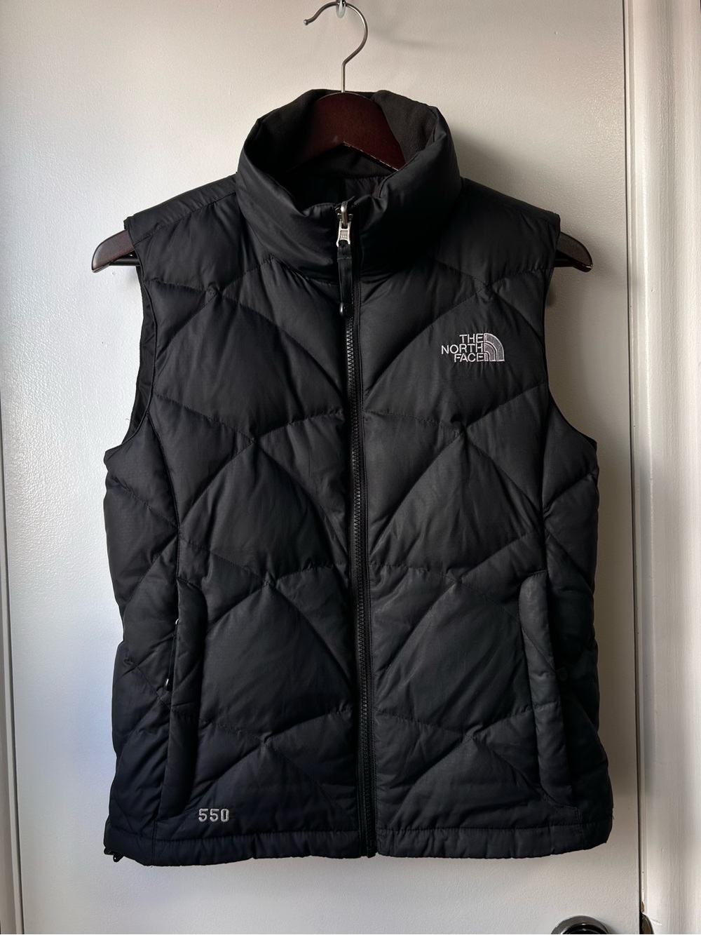 The North Face 550 Down Puffer Vest Black
